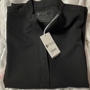 New still in package rafaela top small